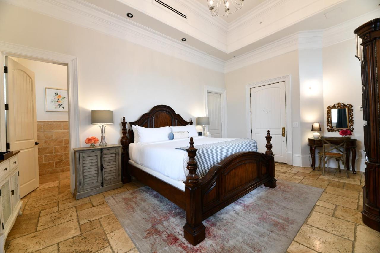Kentucky Castle Hotell Versailles Eksteriør bilde