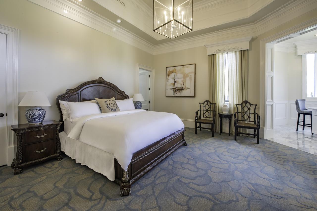 Kentucky Castle Hotell Versailles Eksteriør bilde