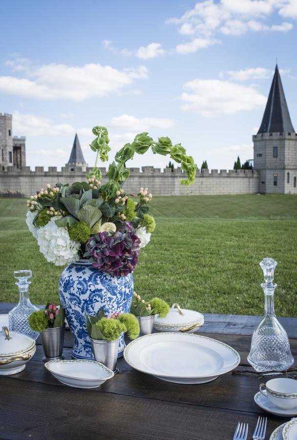 Kentucky Castle Hotell Versailles Eksteriør bilde