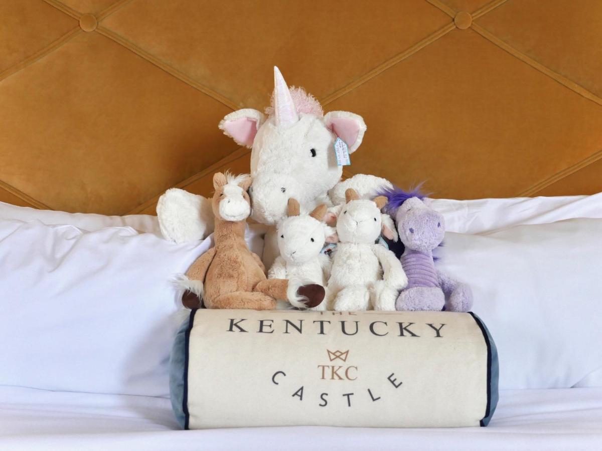 Kentucky Castle Hotell Versailles Eksteriør bilde