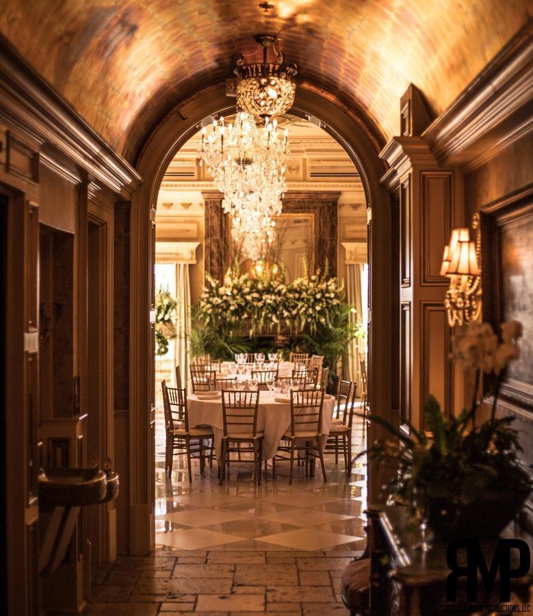 Kentucky Castle Hotell Versailles Eksteriør bilde